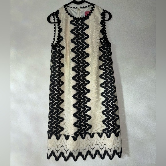 Kate Spade Sand Dune Lace Shift Dress-size 4-NWOT - Picture 2 of 7